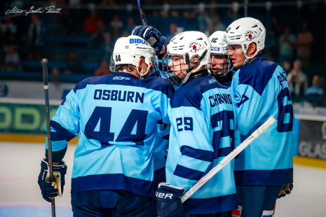 Osburn, Chrenko, Paulovič,  Nemec, Krištof  gól 